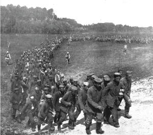 Captives Prints: Evacuation de prisonniers allemands du front de la Somme, 1916. Creator: Unknown