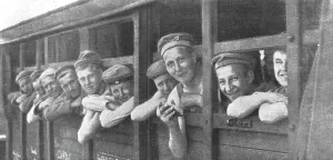 Captives Prints: Evacuation de prisonniers allemands du front de la Somme, 1916. Creator: Unknown
