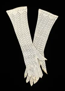 Lisle Prints: Evening gloves, American, 1830-35. Creator: Unknown