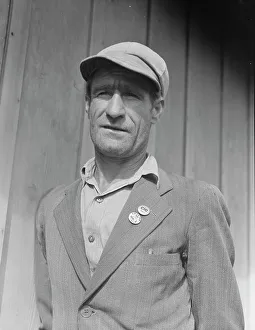 Badges Prints: Ex-Oklahoma farmer, one of the leaders in the strike of cotton pickers