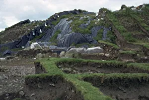 33rd Century Bc Collection: Excavation of a burial mound in County Meath, 33rd century BC