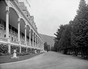 Facade, Fort William Henry Hotel, Lake George, N.Y. between 1900 and 1905. Creator: Unknown
