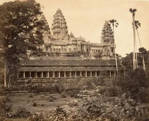Facade Nord de la Grand Pagode, 1866. Creator: Emile Gsell