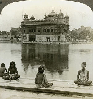 Amritsar Collection: Fakirs at Amritsar, looking south across the Sacred Tank to the Golden Temple, India, c1900s()