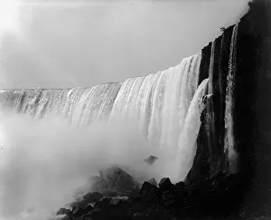 Ontario Canada Prints: The Falls from below, between 1880 and 1899. Creator: Unknown
