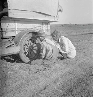 Displacement Prints: Family between Dallas and Austin, Texas, 1936. Creator: Dorothea Lange