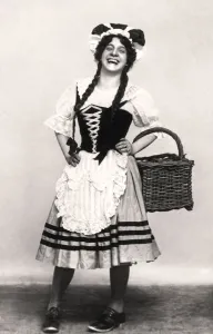 Fanny Fields, actress, early 20th century.Artist: Rotary Photo Fanny Fields, actress, early 20th century.Artist: Rotary Photo