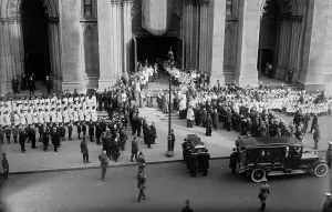 Pall Bearer Prints: Farley funeral, 1918. Creator: Bain News Service