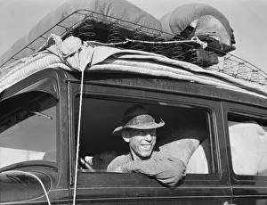 Farmer from Independence, Kansas, on the road at cotton chipping time, U. S. 99, California, 1939. Creator: Dorothea Lange
