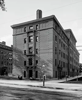 Fayerweather Hall, Yale college, Conn. between 1900 and 1906. Creator: Unknown