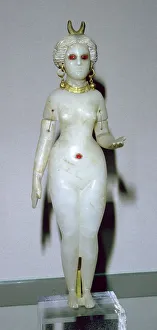 Female statuette, probably the Great Goddess of Babylon