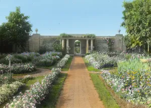 Trellis Prints: The Fens, Lorenzo Easton Woodhouse house