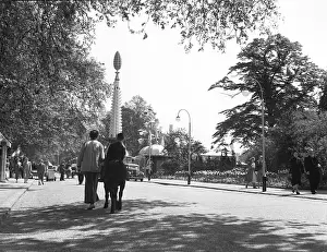 Day Out Prints: Festival of Britain, Battersea, London, c1951. Creator: Arthur Charles Kirby Ware
