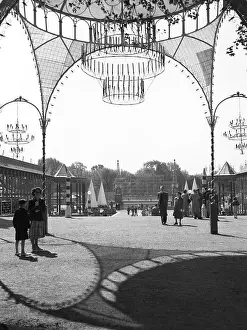 Day Out Prints: Festival of Britain, Battersea, London, c1951. Creator: Arthur Charles Kirby Ware