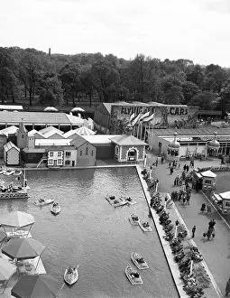 Day Out Prints: Festival of Britain, Battersea, London, c1951. Creator: Arthur Charles Kirby Ware