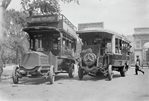 Buses Prints: Fifth Ave. bus, 1913. Creator: Bain News Service