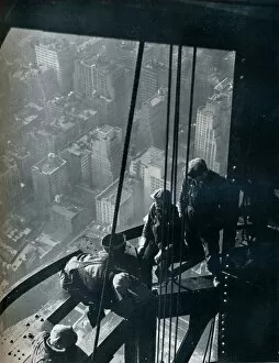 The final stages of the Mast; the street is some quarter mile below, c1931. Artist: Lewis Wickes Hine