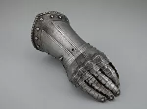 Fingered Gauntlet for the Right Hand, Augsburg, c. 1550/60. Creator: Unknown