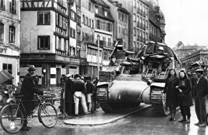 Happy Prints: The first Allied tanks arrive in Strasbourg, Alsace, November 1944