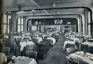 Dining Hall Gallery: First Class Dining Saloon on board Victoria, 1931