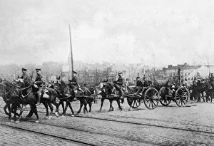 Images Dated 10th January 2008: The first units of the British Expeditionary Force in Boulogne, Northern France, 1914 (1920)