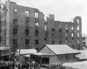 Lestrange Robert Augustus Henry Prints: Fitzroy building fire, Adelaide Street, Brisbane, Queensland,
8 March 1912