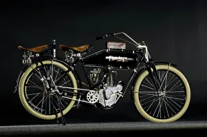 Motorcycle Racer Prints: Flanders beltdrive single 1912. Artist: Simon Clay