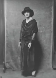 Noyes Florence Fleming Prints: Florence Noyes dancers, portrait photograph, between 1915 and 1918. Creator: Arnold Genthe
