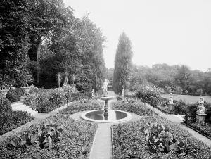 Horticulture Prints: The Flower gardens at Bellefontaine