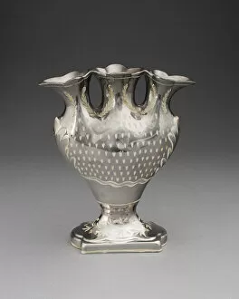 Flower Vase, Staffordshire, 1810 / 20. Creator: Staffordshire Potteries