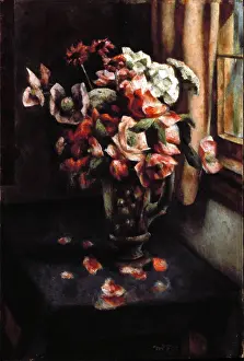 Tulipa Prints: Flowers in a Glass Vase, 1927. Creator: Henry Lee McFee