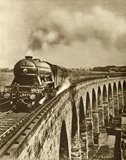 Railway Bridge Gallery: The Flying Scotsman...non-stop run between Kings Cross and Newcastle, 11 July 1927, (1935)