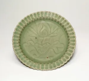 Impressing Prints: Foliate Dish with Lotus Flower