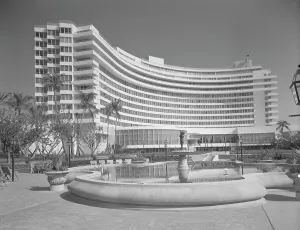 Water Fountain Prints: Fontainebleau Hotel, Miami Beach
