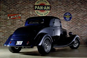 Ford Coupe Custom 1934. Artist: Simon Clay