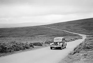 Ford V8 of J McEvoy, winner of a bronze award at the MCC Torquay Rally, July 1937