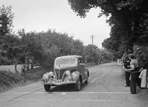 Ford V8 of J McEvoy, winner of a bronze award at the MCC Torquay Rally, July 1937