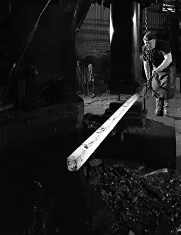 Steelworker Prints: Forging at J Beardsley, Sheffield, South Yorkshire, 1966. Artist: Michael Walters