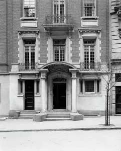 William H Prints: Four-story townhouse, entrance with pilasters and curved pediment