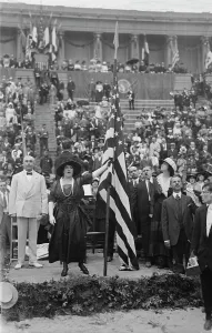 Honouring Prints: Frances Alda sings Star Spangled Banner, 25 Jun 1917. Creator: Bain News Service