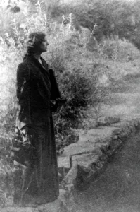 Kasebier Gertrude Prints: Frances Benjamin Johnston, full-length portrait