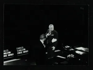 Frank Sinatra and Frank Sinatra Jr in concert at the Royal Albert Hall, London, 28 May 1992