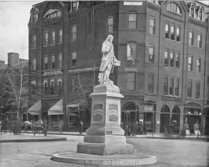 Franklin Prints: Franklin Statue, Washington DC, USA, c1900. Creator: Unknown
