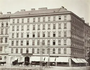 Franz-Josef-Quai No. 13, Zinshaus des Herrn Grafen Anton von Pergen, 1860s