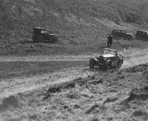 Frazer Nash Prints: Frazer-Nash of Aldy Aldington competing in the MCC Sporting Trial
