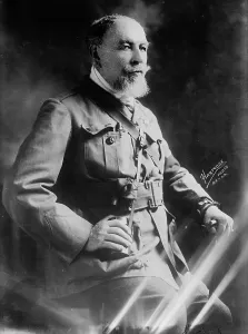 Villiers Fred Prints: Frederick Villiers, between c1915 and c1920. Creator: Bain News Service