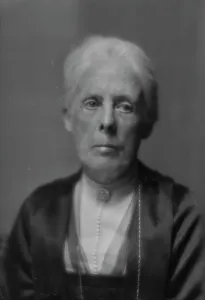 La Vieillesse Prints: Freeman, J.F. Mrs. portrait photograph, 1914 June 29. Creator: Arnold Genthe