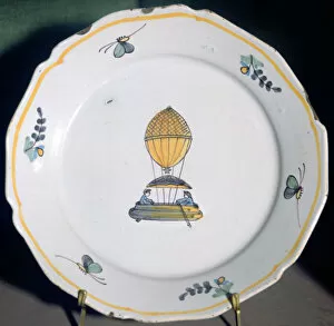Balloonist Collection: A French faience plate depicting Jean-Pierre Blanchards balloon trip