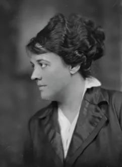 French, Pauline, Miss, portrait photograph, 1915. Creator: Arnold Genthe