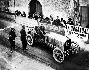 Onlookers Collection: French racing driver Arthur Durays De Dietrich, Gordon Bennett Cup, Auvergne, France